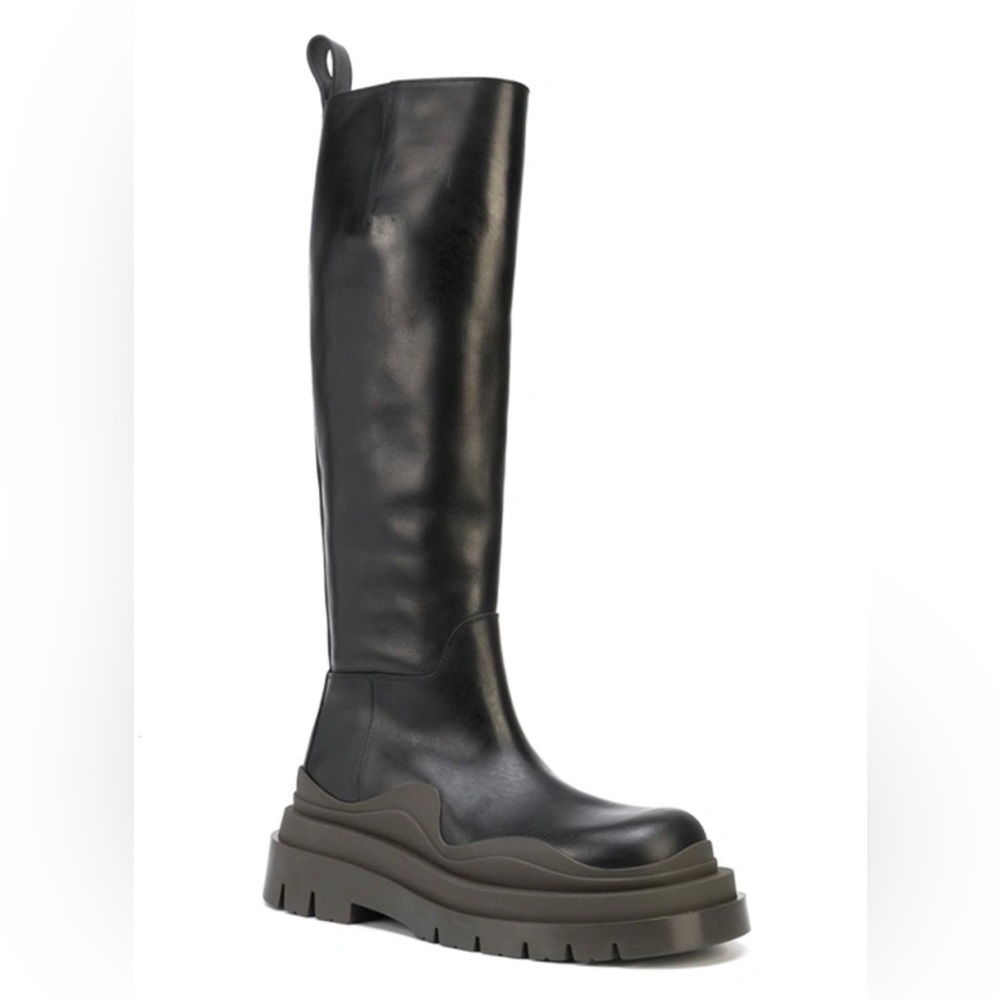 Tall Bottega tire boots. Worn a couple of times. Please enjoy them!